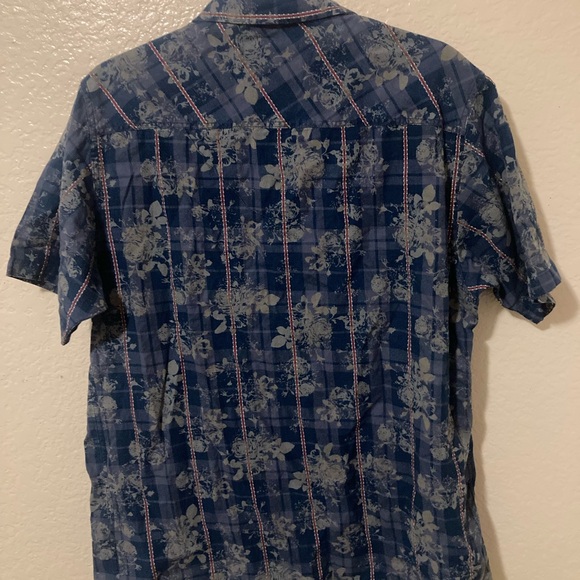 Indigo Blue Floral Men's Button-Down Shirt - Picture 2 of 3